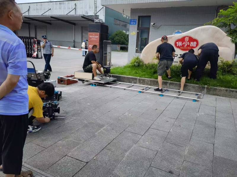 海口广告片拍摄公司核心优势：全流程服务，让品牌广告片省心更出彩